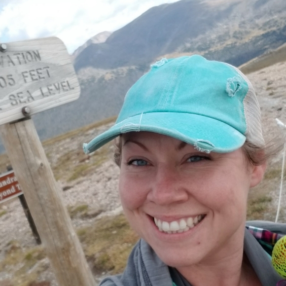 Meet your Posher, Cheryl - Picture 10 of 12